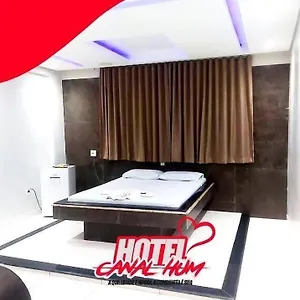 Via Canal 1 Hotel Brasília
