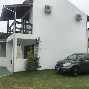 Sobrado,armação -sul Da Ilha-floripa Casa de Férias